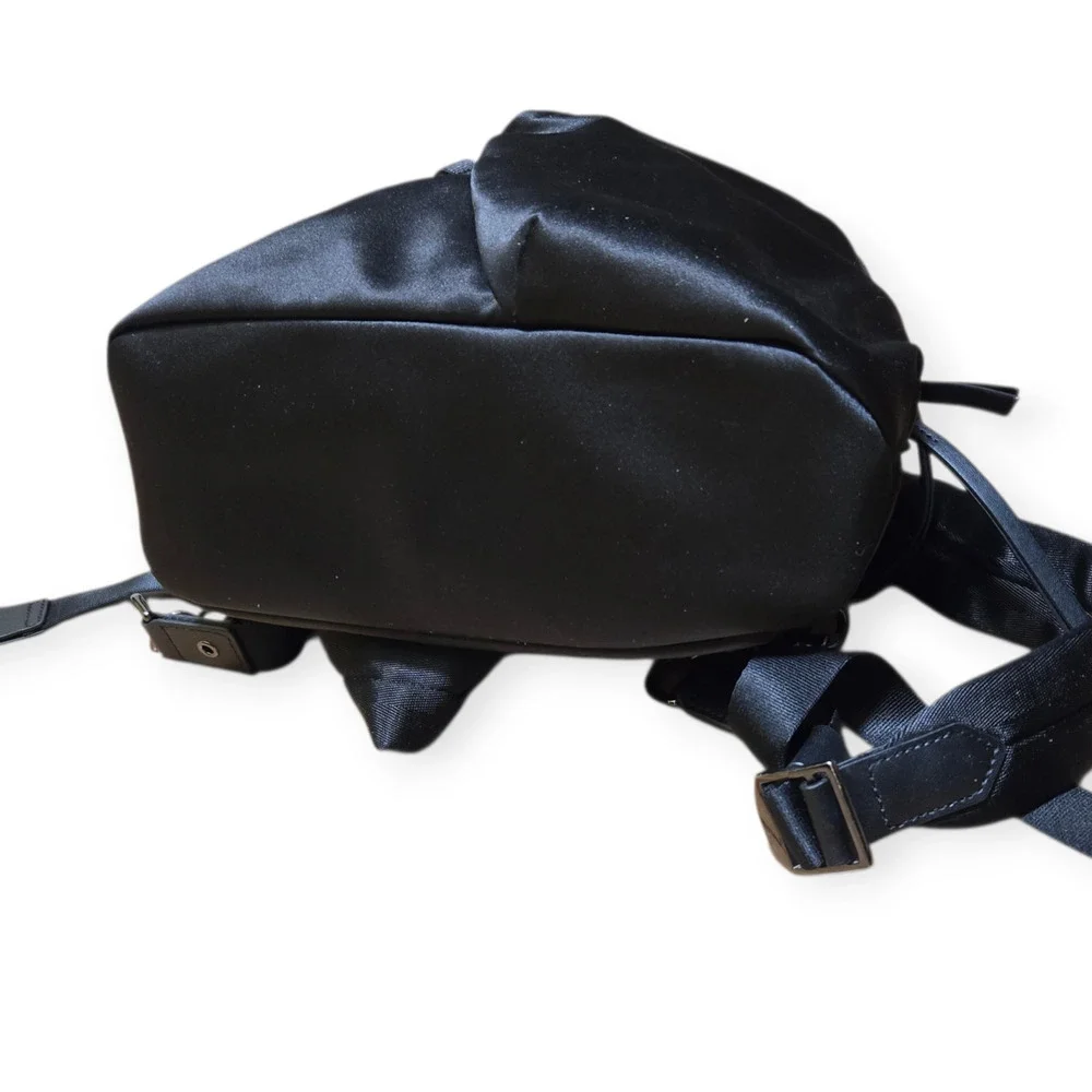 Tumi Devoe Sterling Backpack in Black‎